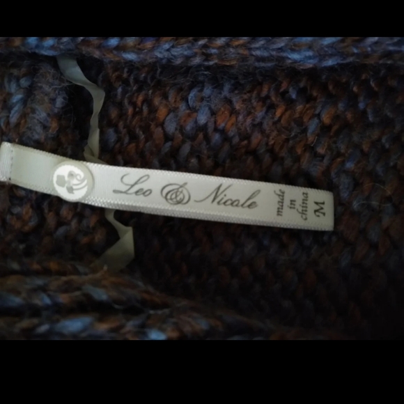 Cardigan - Picture 2 of 3